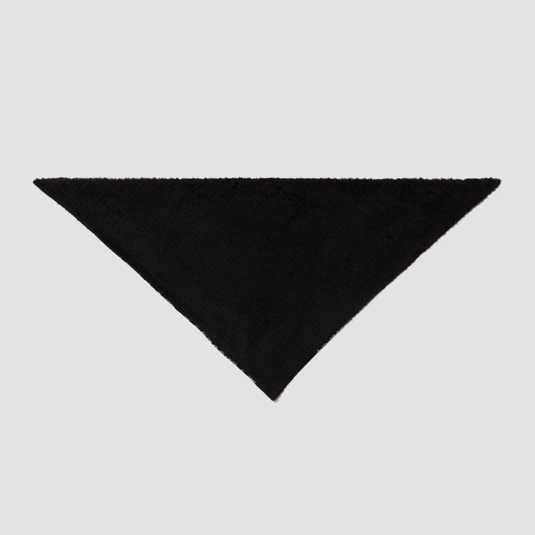 Satisfy FuzzFleece AD Bandana - Black – Le Club