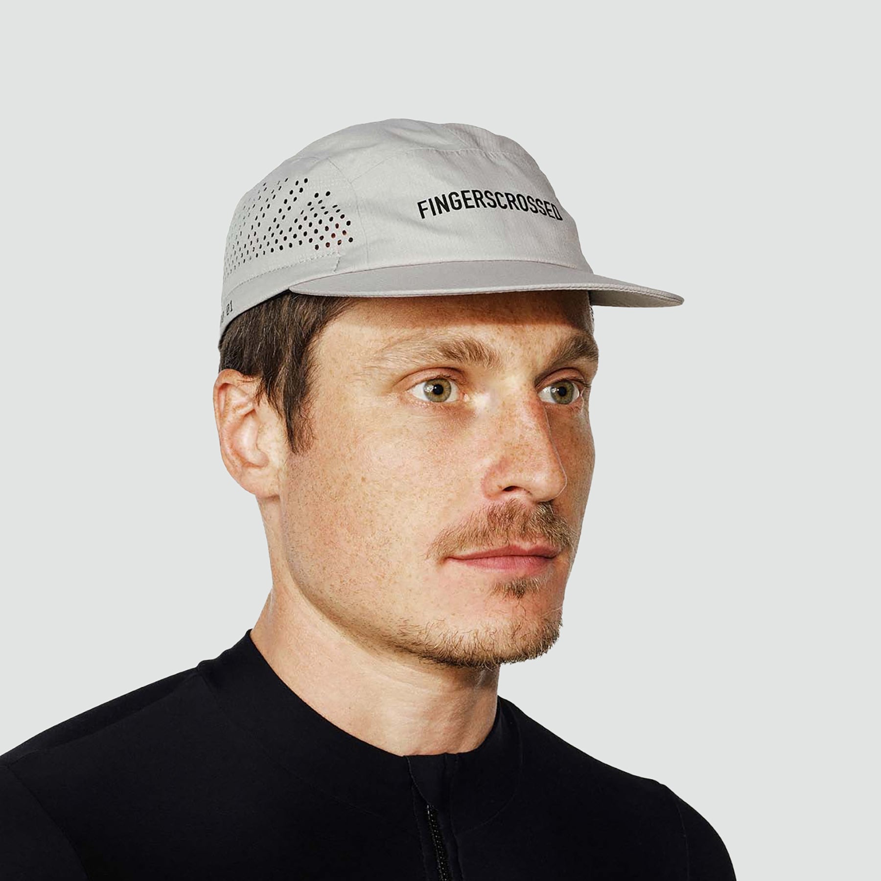 FINGERSCROSSED Cap Super Light Grey Le Club