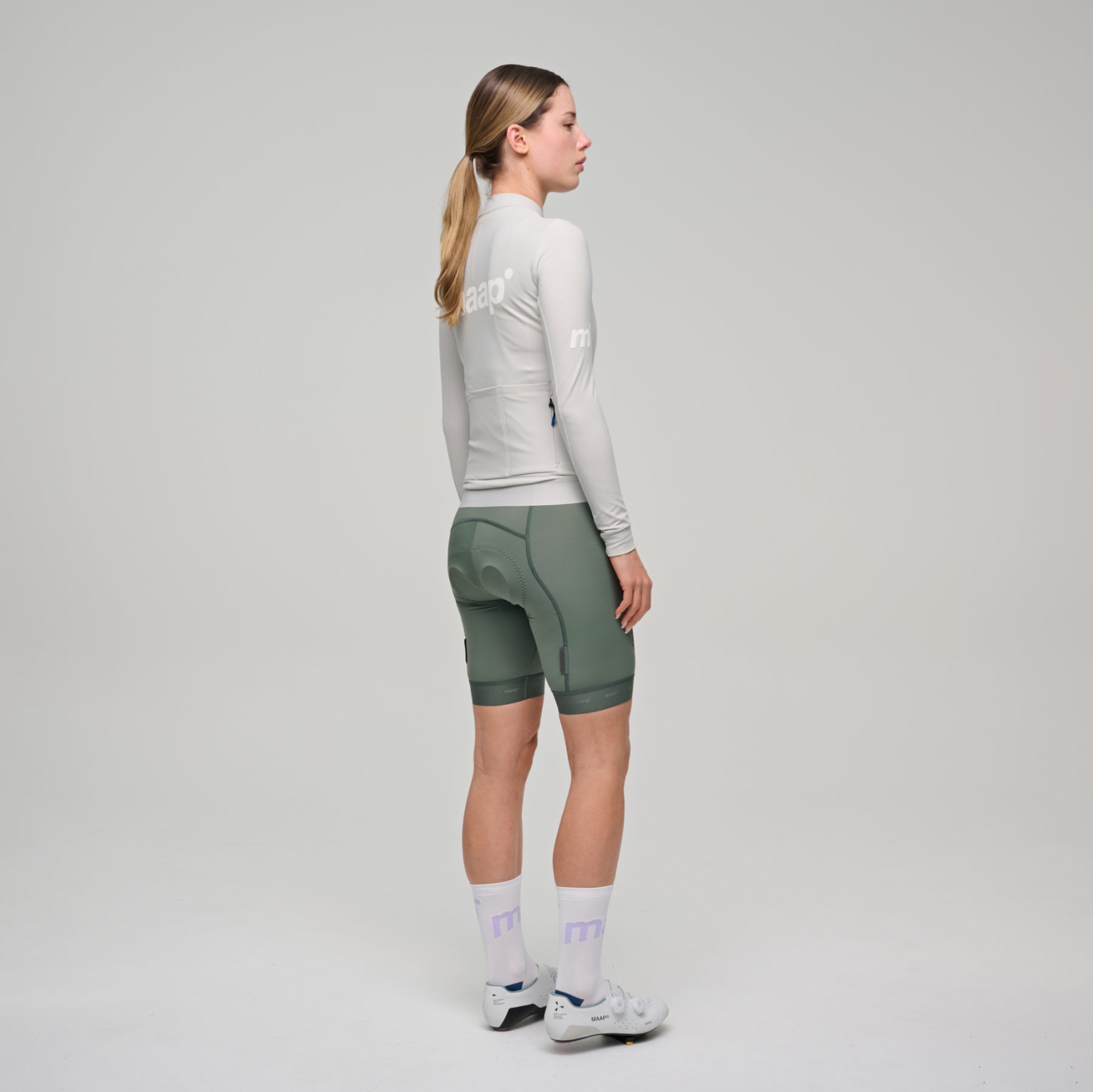 MAAP Women's Training Thermal LS Jersey - Glacier – Le Club MAAP Women's Training Thermal LS Jersey - Glacier – Le Club