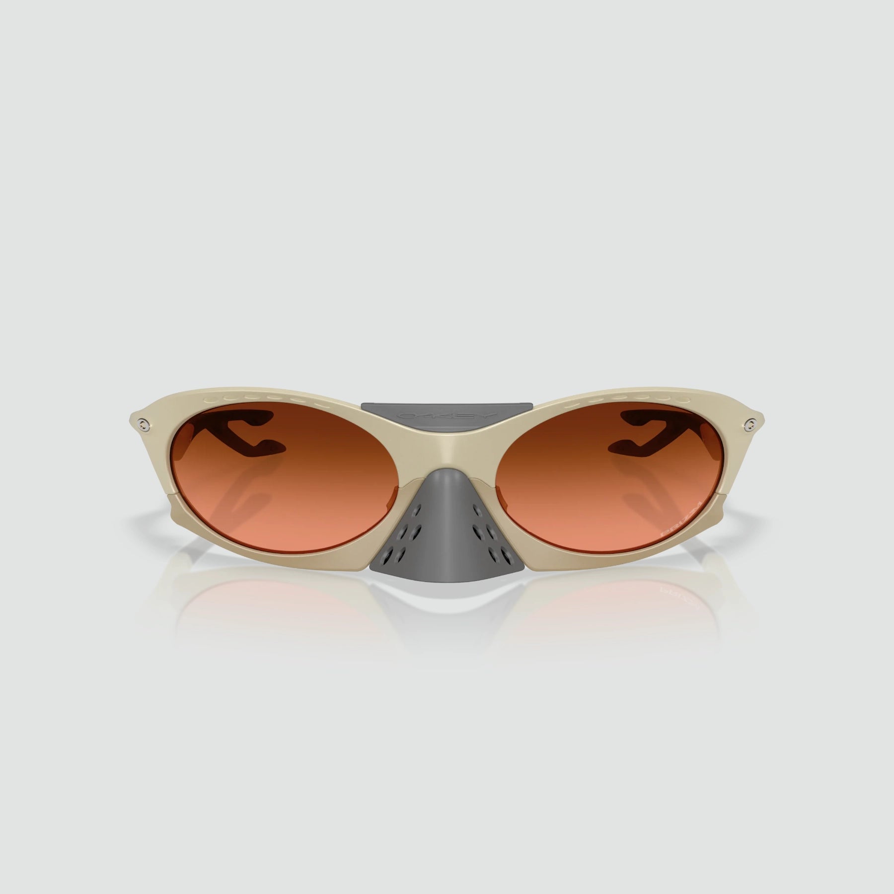 Oakley Plantaris Sunglasses - Matte Sand/Prizm Brown Gradient – Le