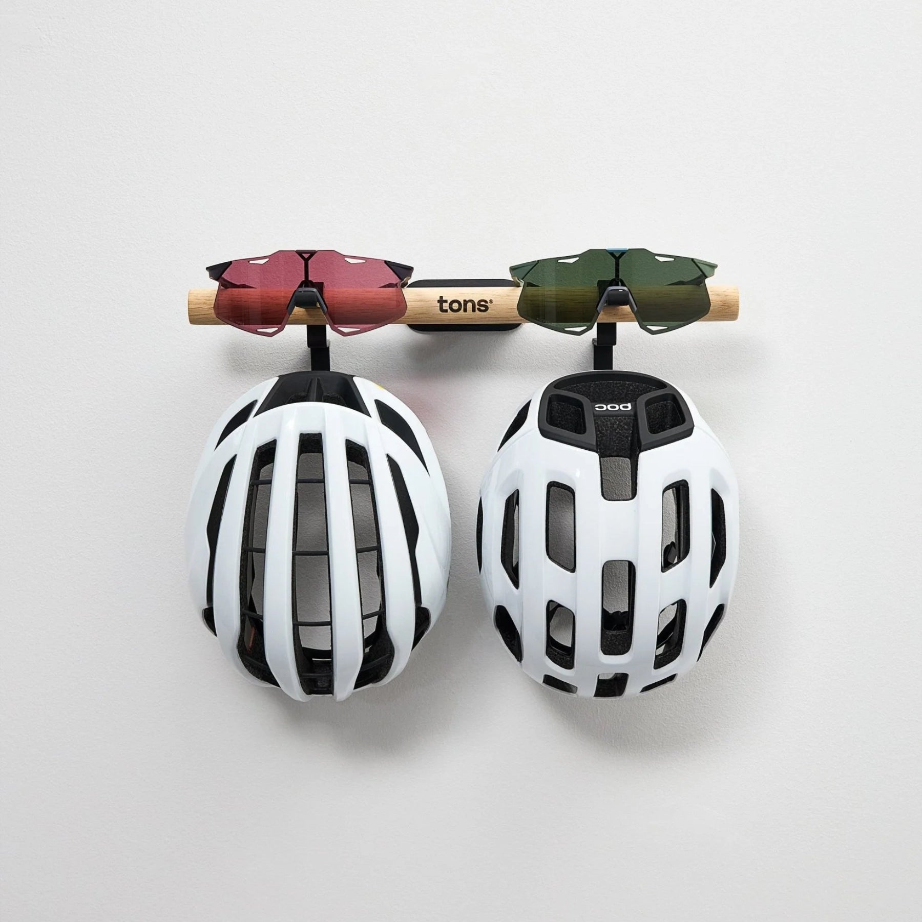 tons Short Bar — A . 2x Helmet + 2x Glasses