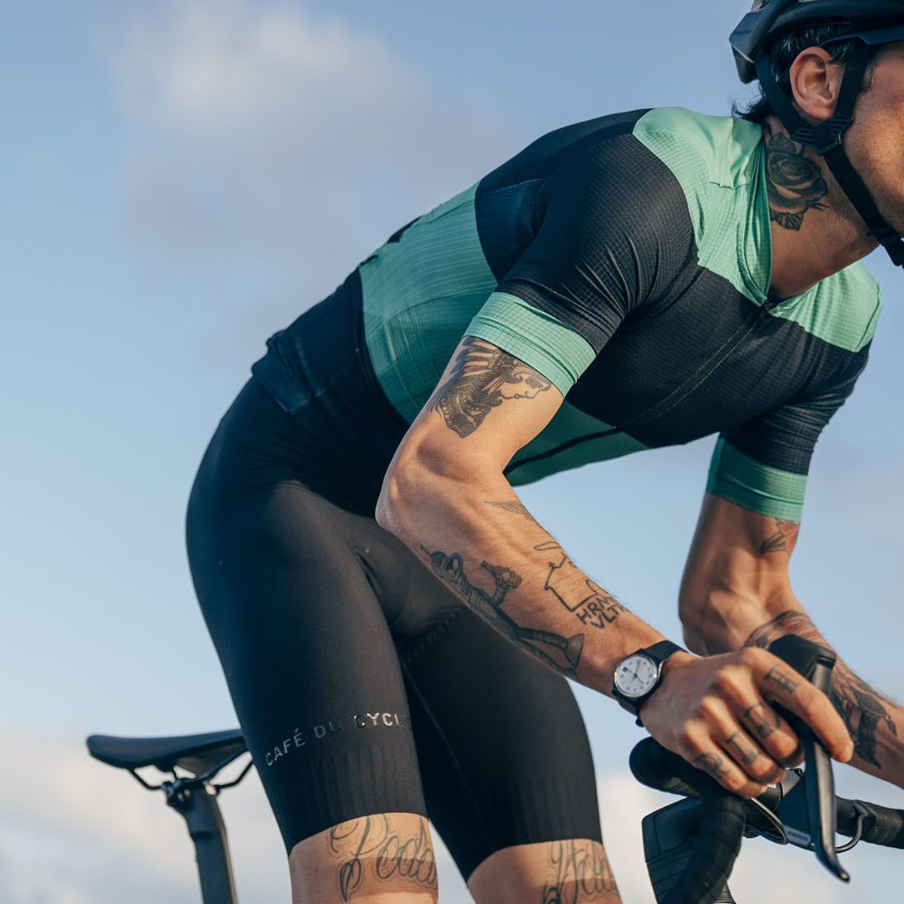 Café du Cycliste Men's Marinette Bib Short - Black – Le Club Café du Cycliste Men's Marinette Bib Short - Black – Le Club