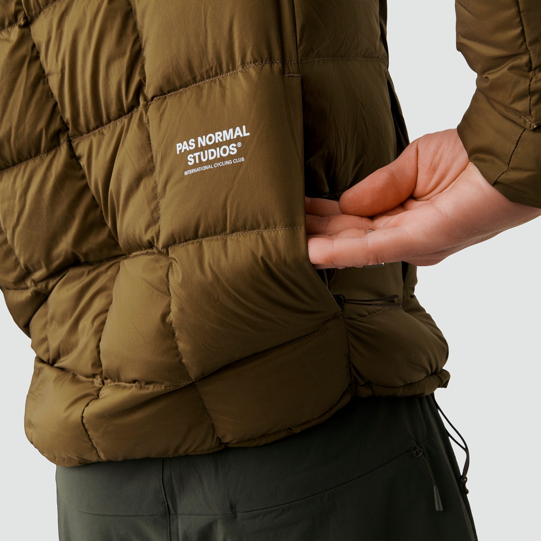 Off-Race Down Jacket - Army Brown