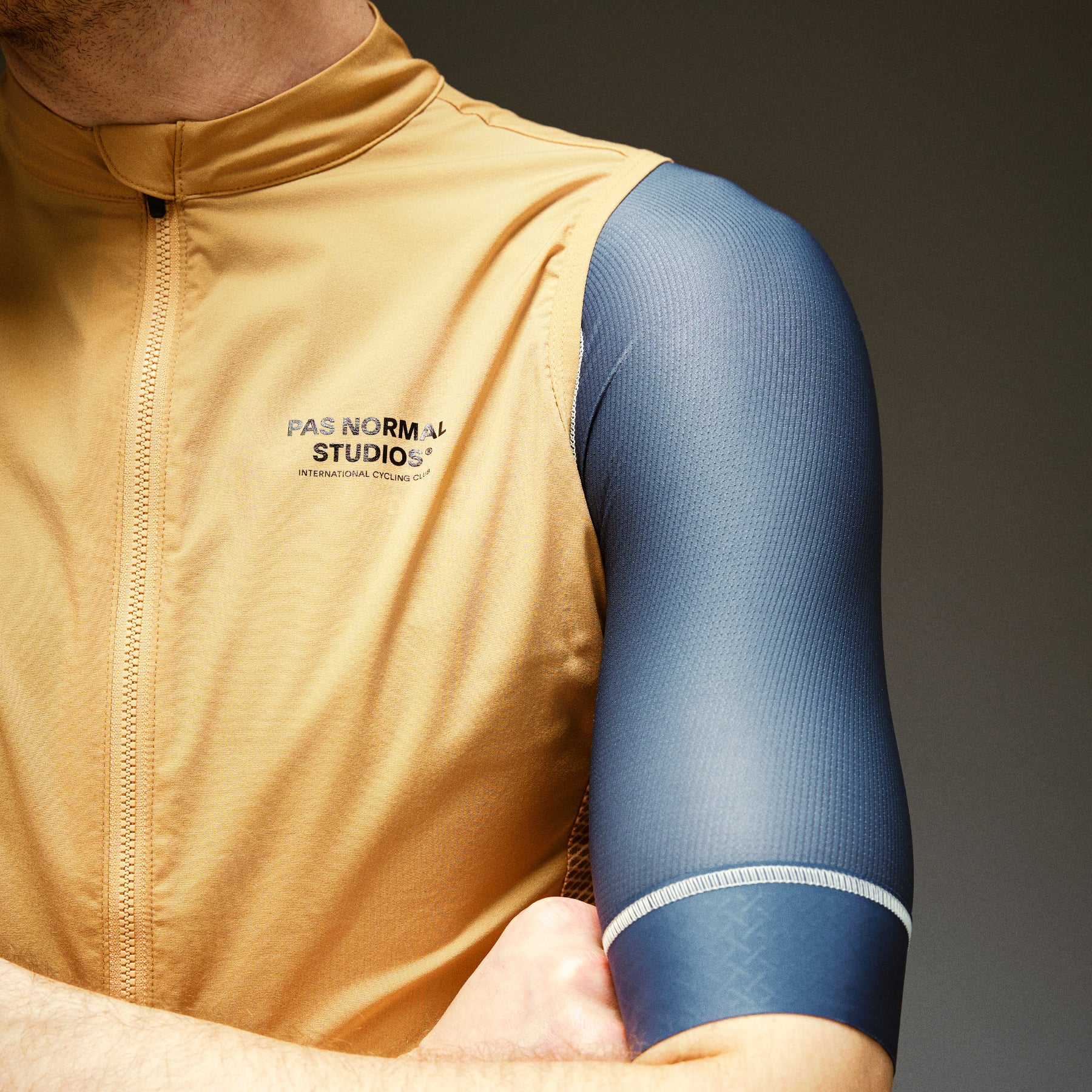 Mechanism Stow Away Gilet - Camel