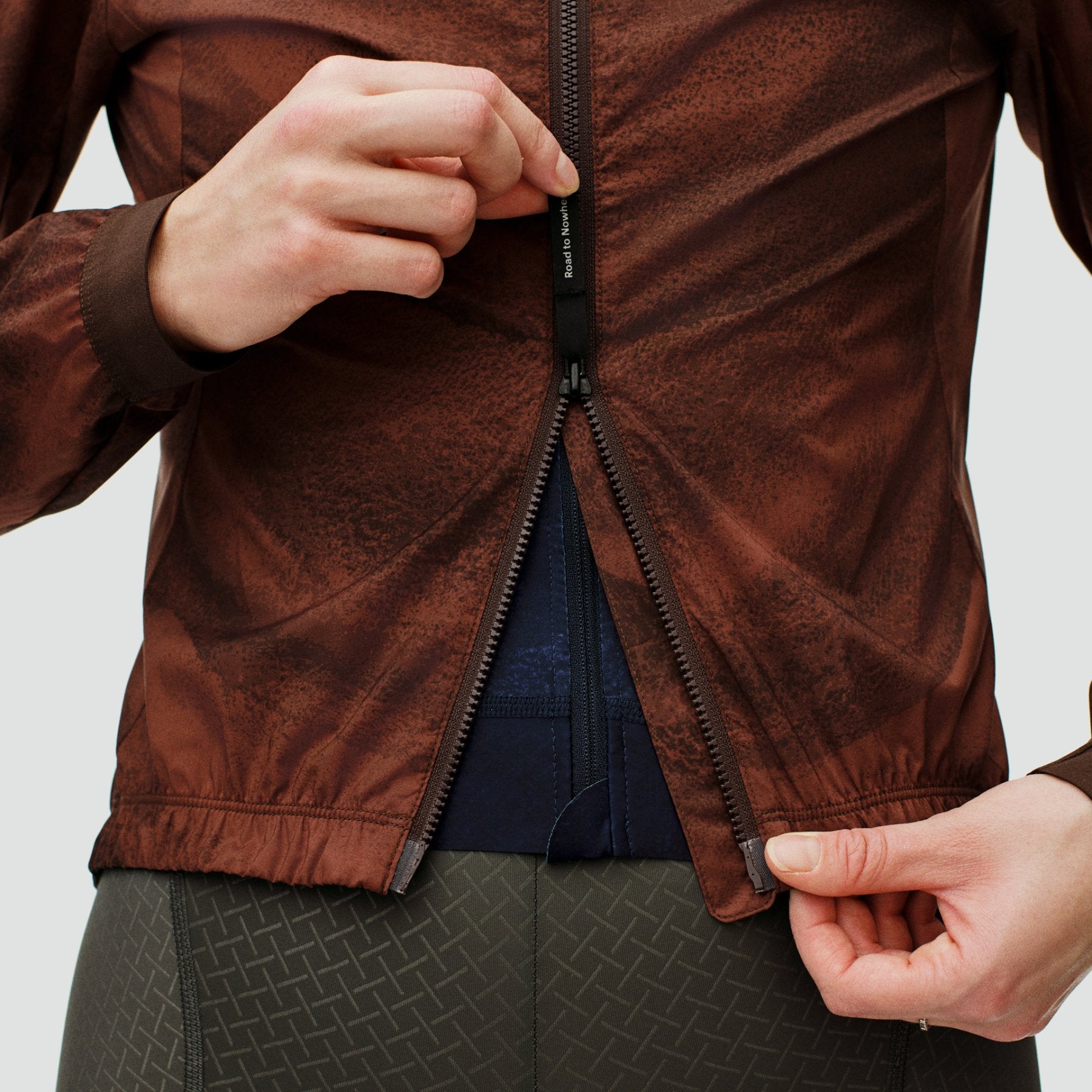 Women's Mechanism Stow Away Jacket - AOP Light Brown