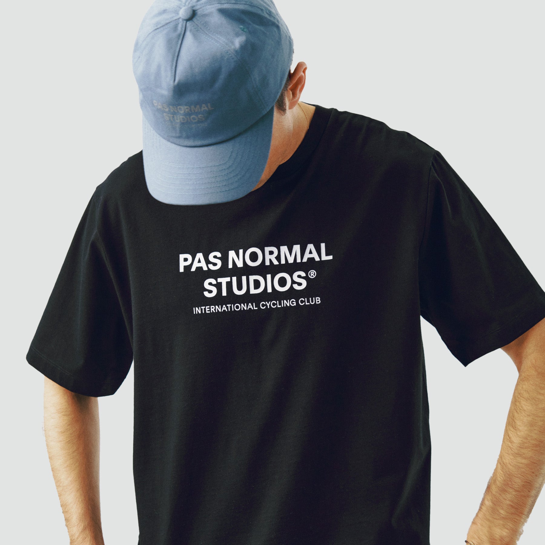 Off-Race Logo T-Shirt - Black