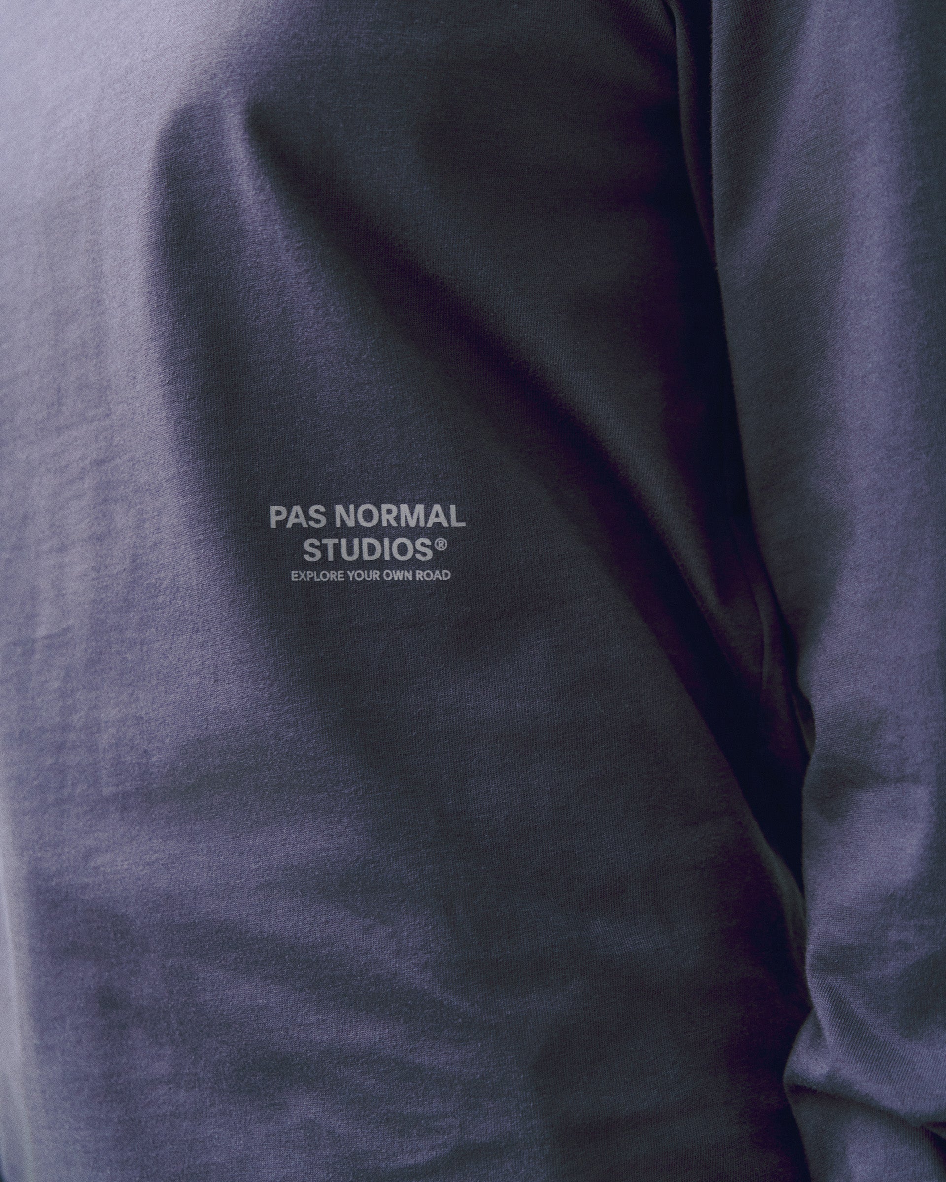 Off-Race Graphic Long Sleeve T-Shirt - Steel