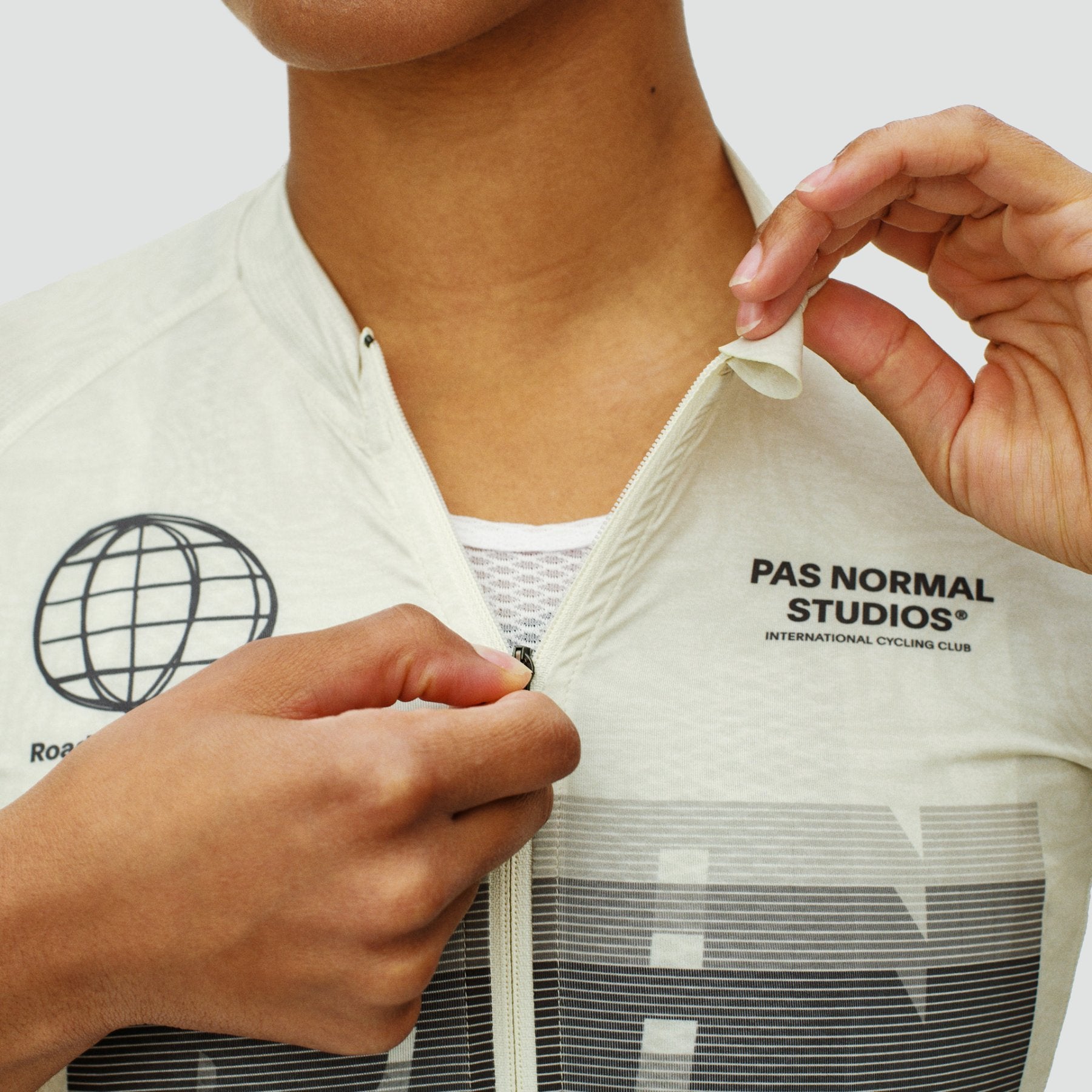 Women's Mechanism Logo Jersey - AOP RTN Off White