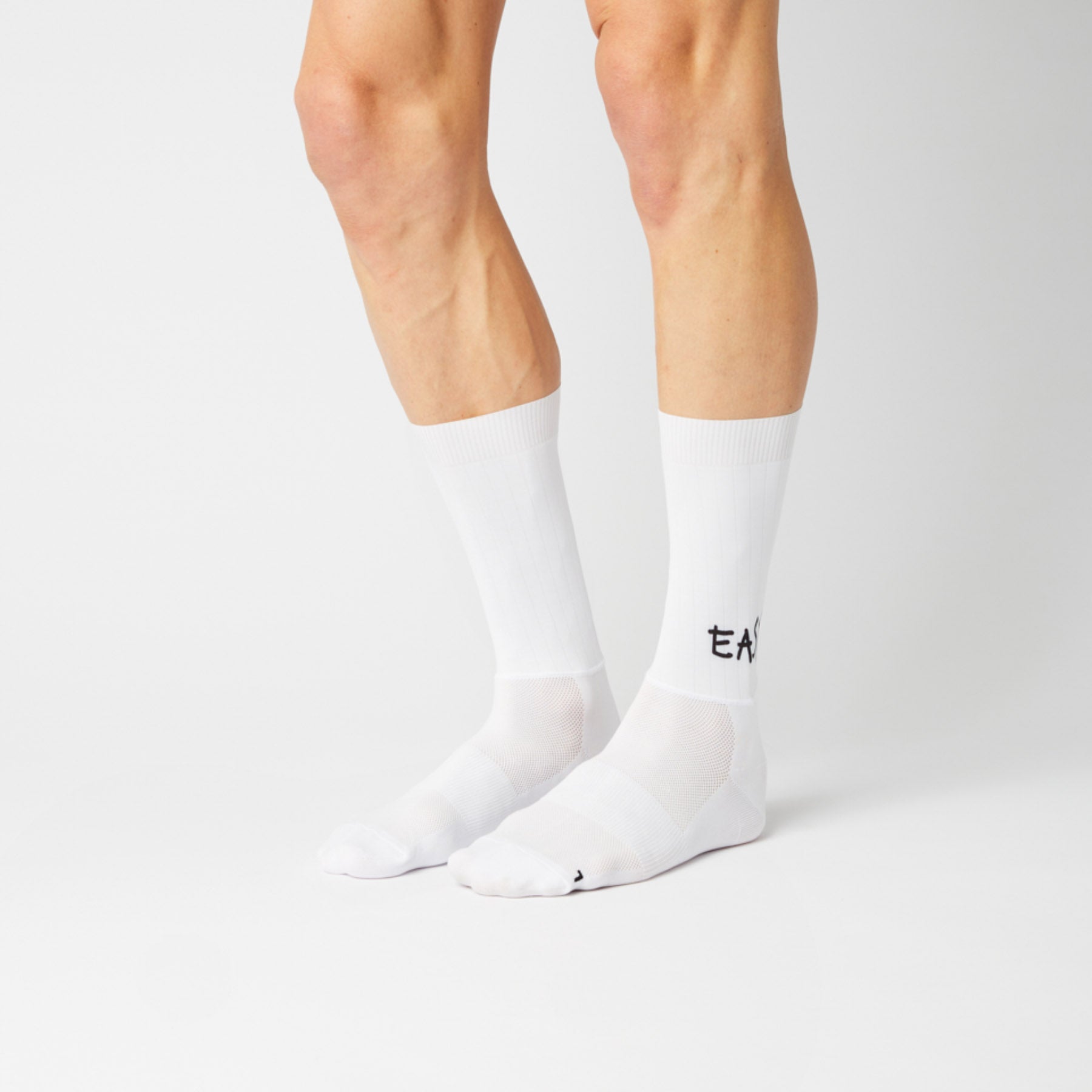 Aero Movement Easy Socks - White