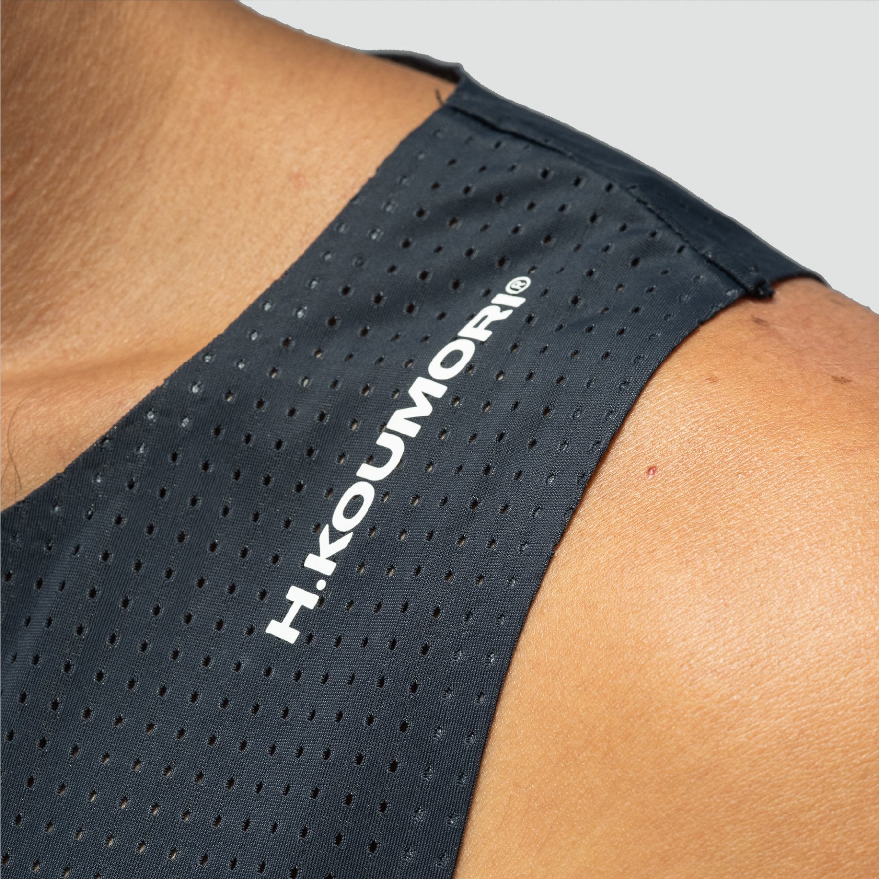 Women's Cropped Training Singlet - Black