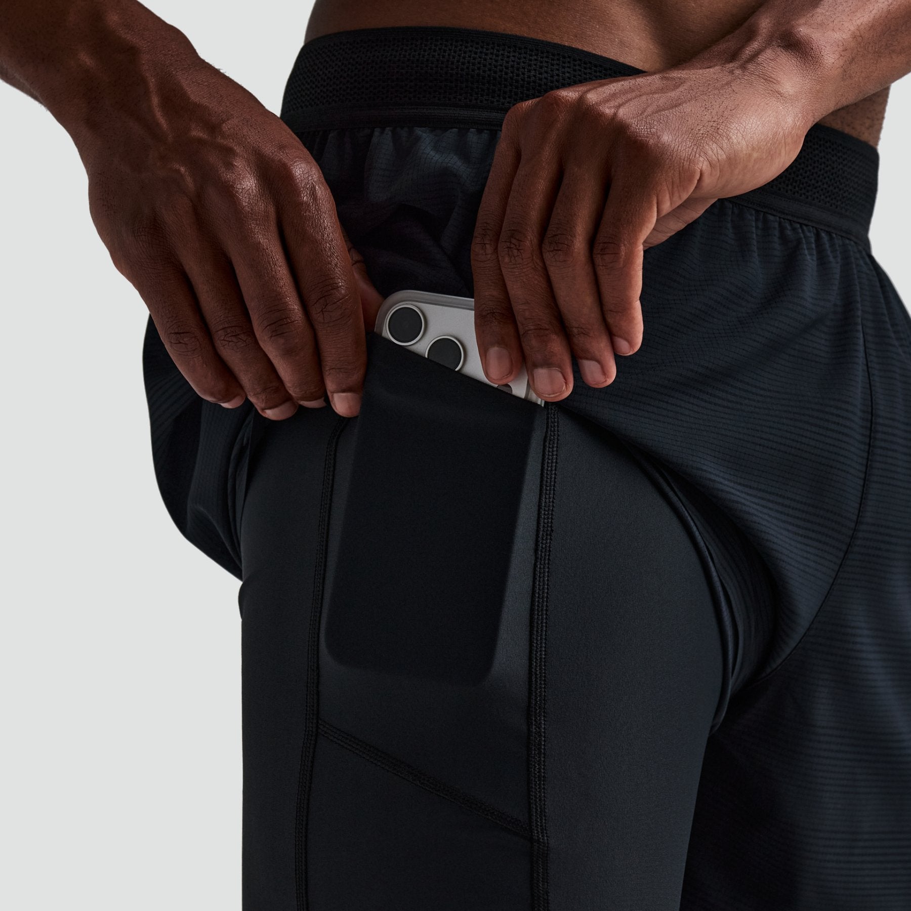 CoolGrid™ 2-in-1 Run Short - Black