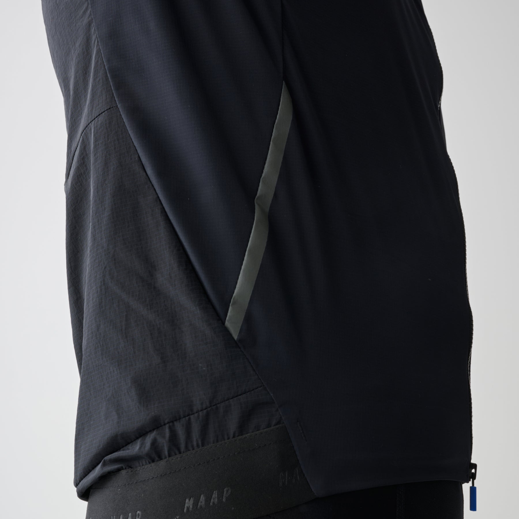 Flow Vest - Jet Black