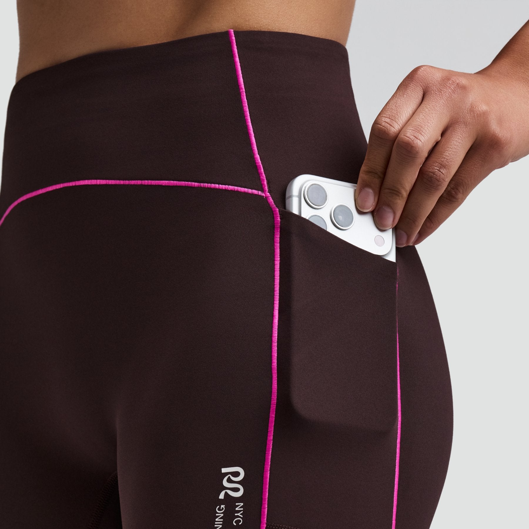 Women's Vanisher™ 5" Pop Stitch™ High Waist Compression Short - Espresso